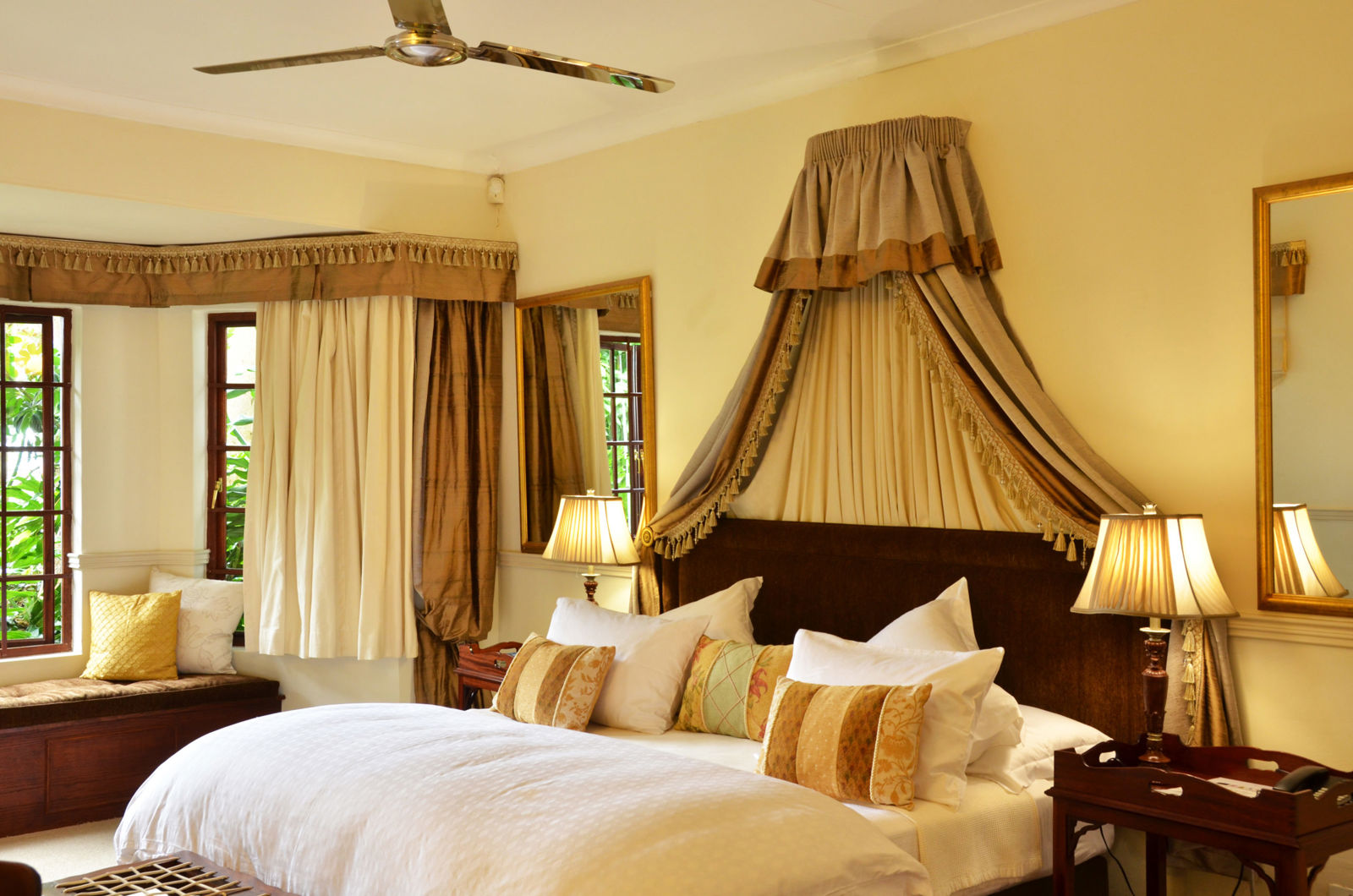 Executive Suite 2
